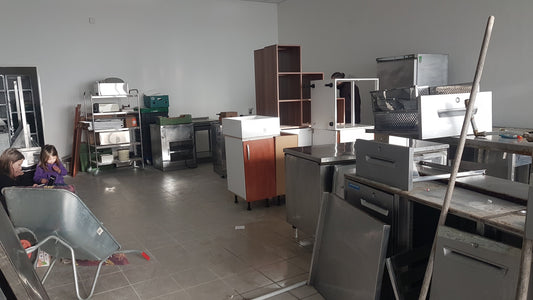 Wochenupdate 5.-11.02.2024 · Um- und Aufbau des Ladens