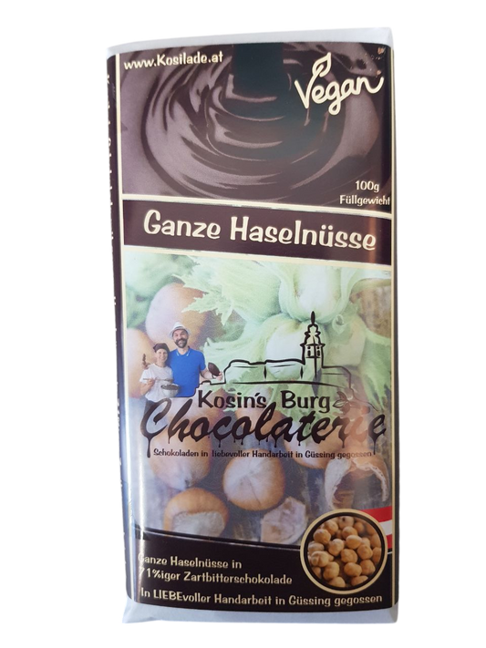 Ganze Haselnüsse